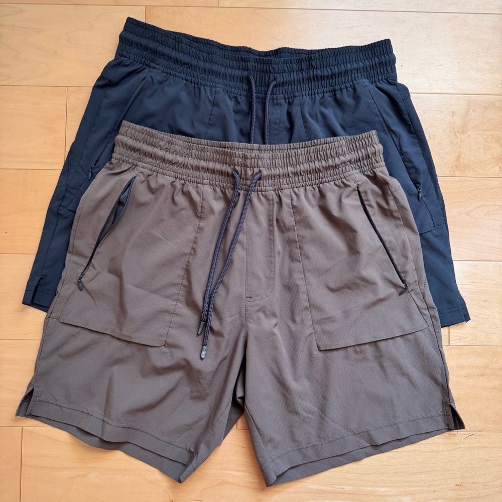 Avalanche Men's Black and Olive Shorts